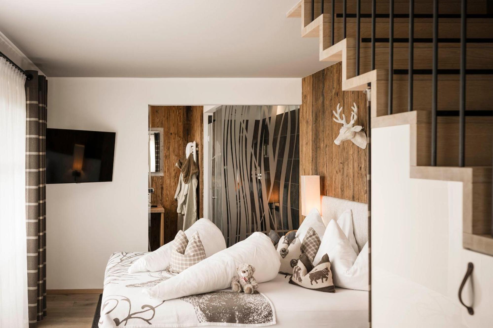Alpin Boutique Villa Gabriela - Adults Only Кастельротто Экстерьер фото